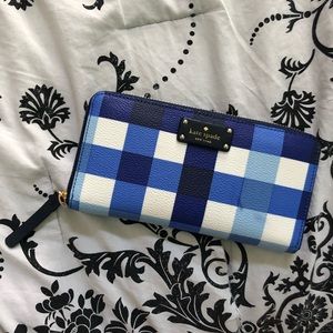 Kate Spade Wallet: lightly used